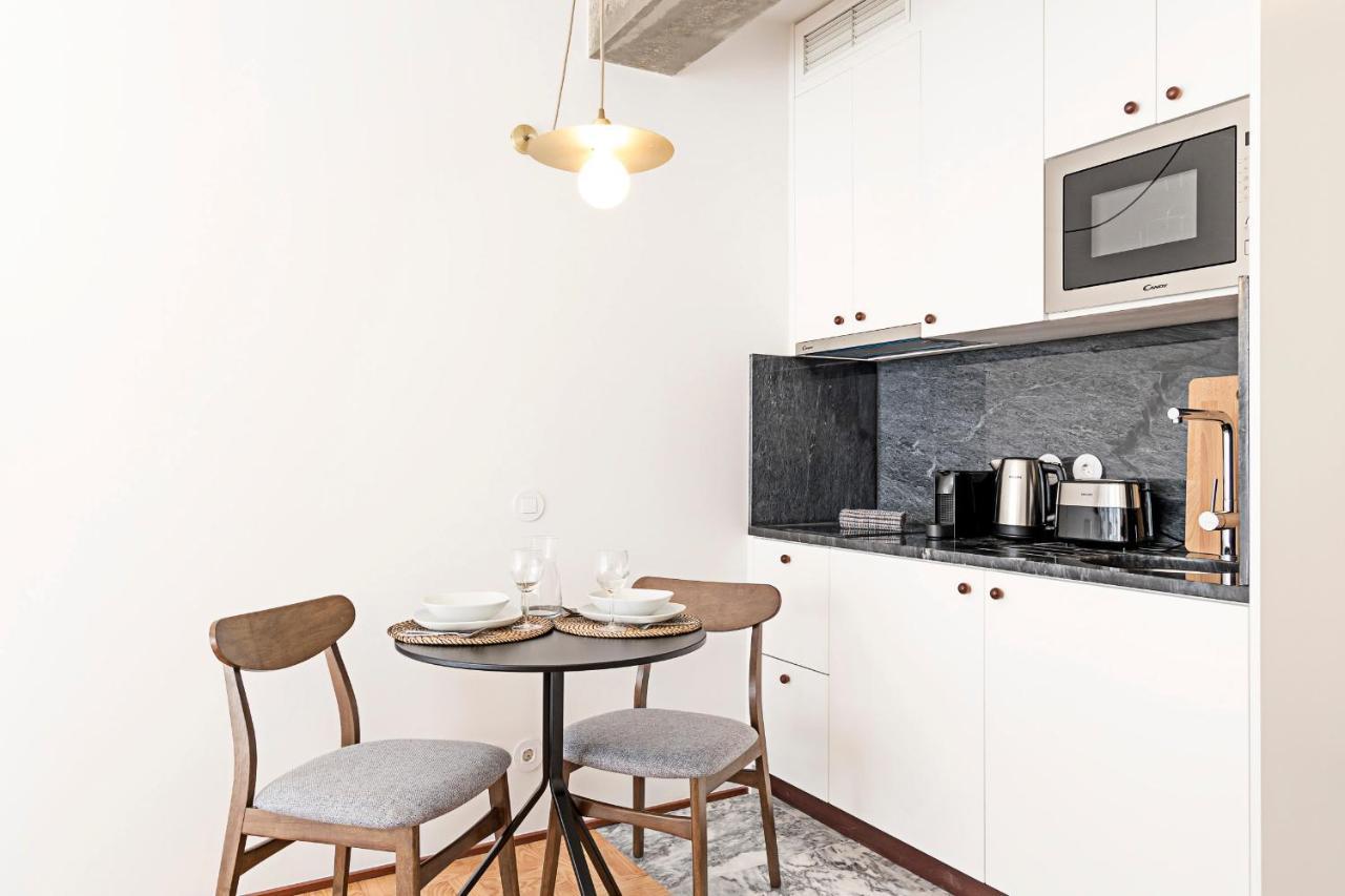Ceuta Studio Apartments By Lovelystay OOporto Extérieur photo